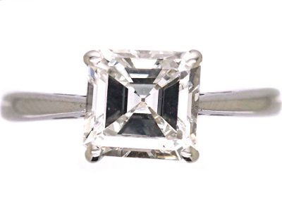 18ct White Gold Ring set with a Square Step Cut Diamond
