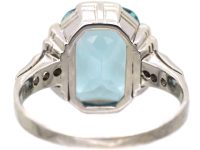 Art Deco 18ct White Gold Ring set with an Aquamarine with Diamond set Shoulders