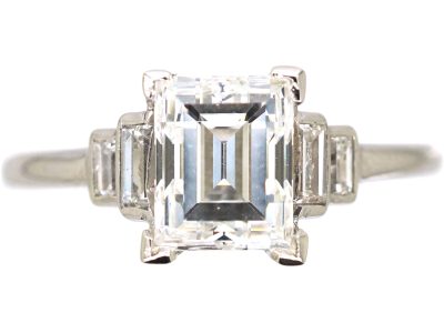 Art Deco Platinum Diamond Solitaire Ring with Baguette Diamond Shoulders