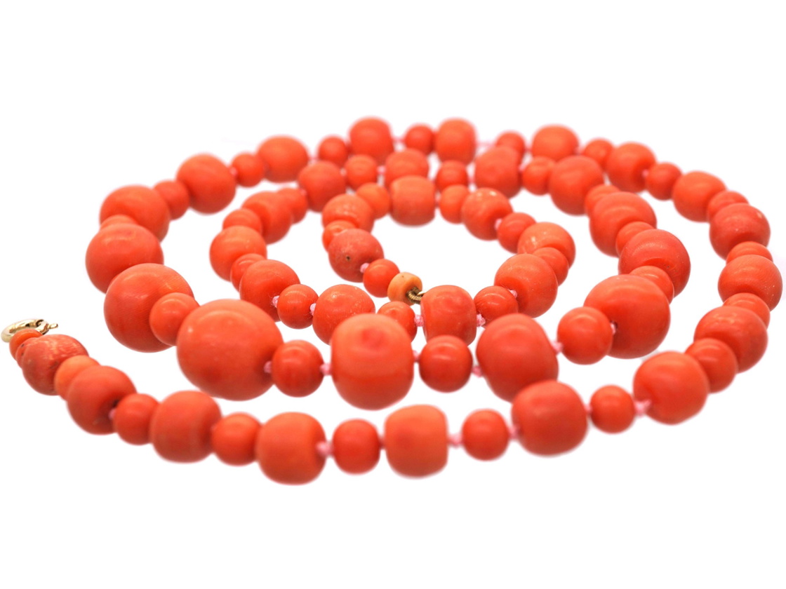 Victorian Long Strand of Coral Beads (259Z) | The Antique Jewellery Company