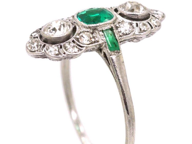 Art Deco Platinum, Emerald & Diamond Ornate Rectangular Ring