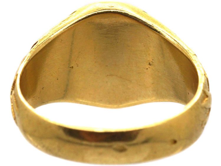 Late 19th Century French 18ct Gold Signet Ring with Intaglio of a Crest