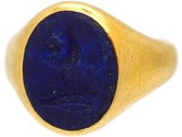 Victorian 18ct Gold Signet Ring set with Lapis Lazuli with Cockerel Intaglio