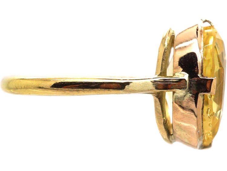 Early 20th Century 18ct Gold Ring set with a Yellow Sapphire