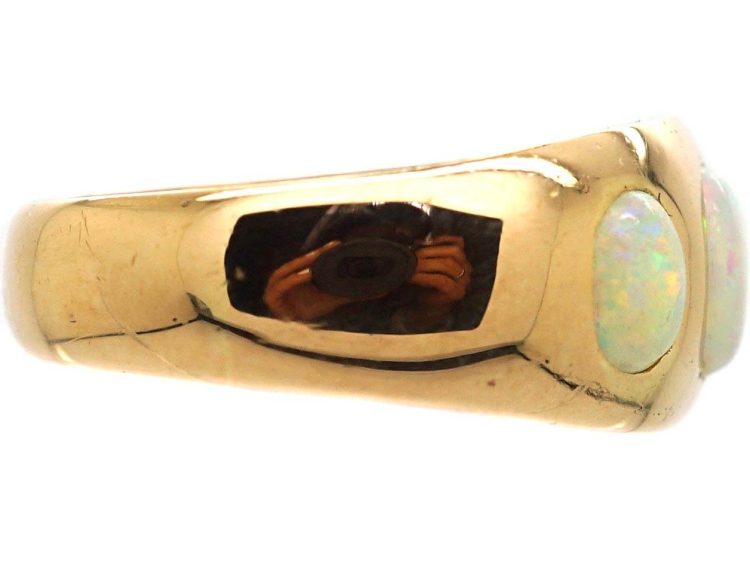 Edwardian 18ct Gold Ring set with Three Cabochon Cut Opals