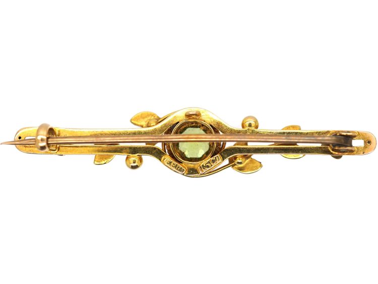 Edwardian 15ct Gold Brooch set with a Peridot & Natural Split Pearls