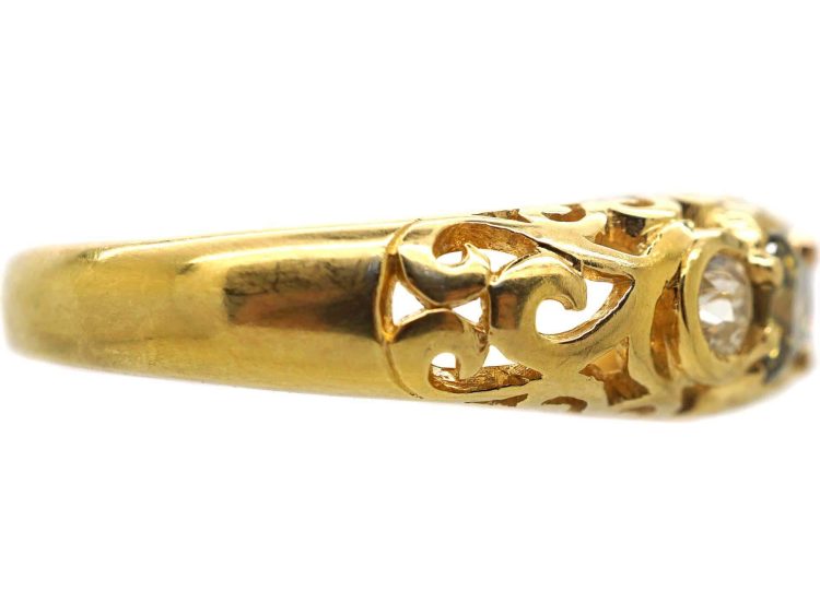 Victorian 18ct Gold Ring set with Five Coloured Diamonds