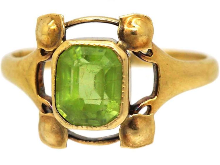 Art Nouveau 18ct Gold & Peridot Ring by Murrle Bennett & Co