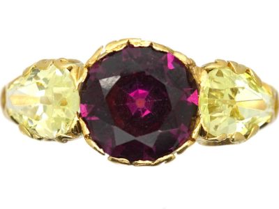 Early Victorian 15ct Gold Ring set witha Garnet & Two Pear Shaped Chrysolites