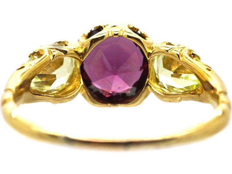 Early Victorian 15ct Gold Ring set with a Garnet & Two Pear Shaped Chrysolites