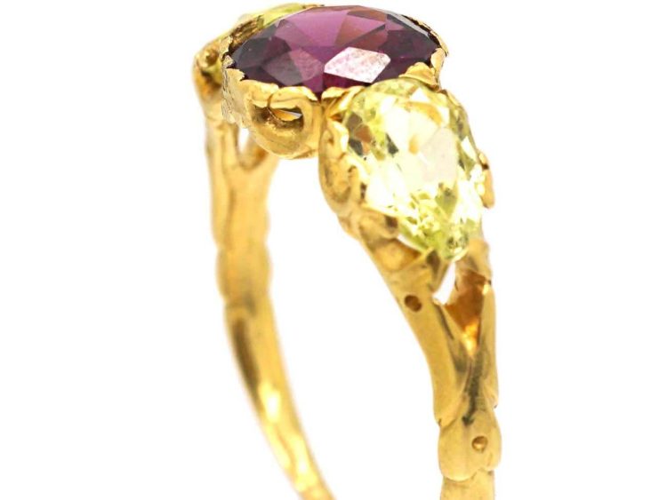 Early Victorian 15ct Gold Ring set with a Garnet & Two Pear Shaped Chrysolites