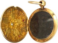 Georgian 15ct Gold Ornate Round Locket that Spells Regard