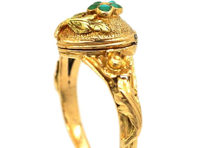 Early 19th Century 15ct Two Colour Gold Heart Shaped Locket Ring set with Turquoise