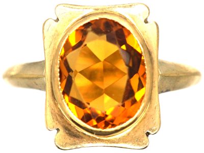 Vintage 9ct Gold Ring set with an Oval Cut Madeira Citrine