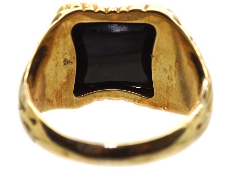 Victorian 18ct Gold Signet Ring set with a Bloodstone