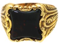 Victorian 18ct Gold Signet Ring set with a Bloodstone