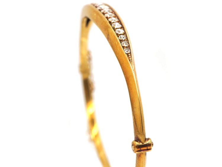 Edwardian 15ct Gold Bangle set with Graduated Diamonds