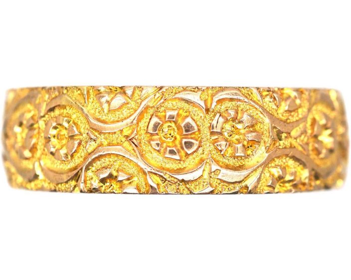 Edwardian 9ct Gold Wedding Ring with Orange Blossom motif