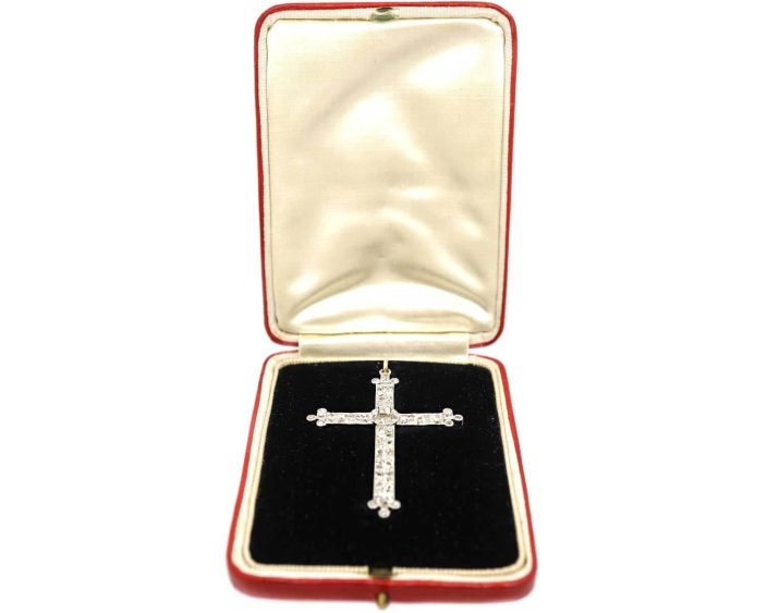 Edwardian 18ct White Gold Diamond Cross Pendant in Original Case