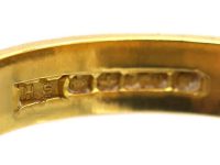 18ct Gold Wedding Ring with Incised Motif Assayed in 1977