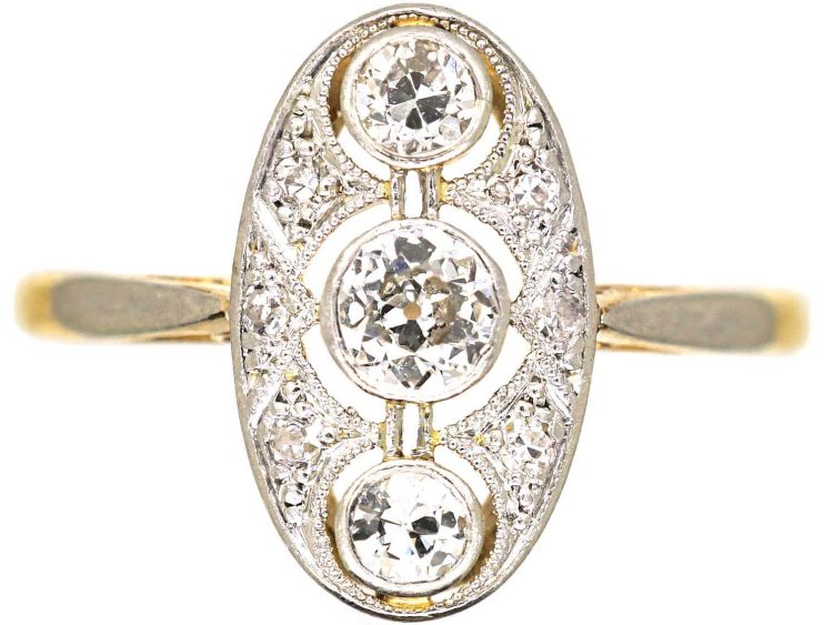 Art Deco 18ct Gold & Platinum Oval Shape Ring set with Diamonds