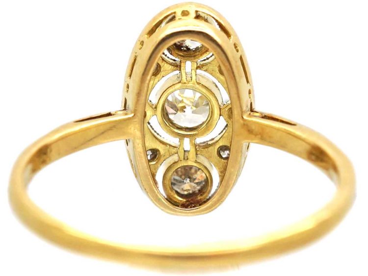Art Deco 18ct Gold & Platinum Oval Shape Ring set with Diamonds