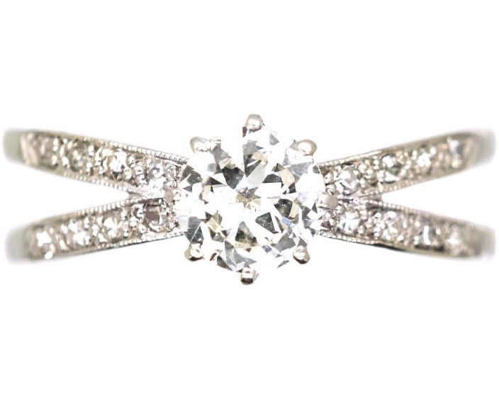 Art Deco 18ct White Gold & Platinum Diamond Solitaire Ring with Flared Shoulders