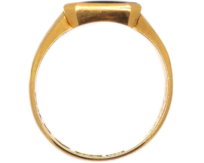 Mid 20th Century Swedish 18ct Gold Signet Ring set with an Onyx
