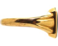 Mid 20th Century Swedish 18ct Gold Signet Ring set with an Onyx