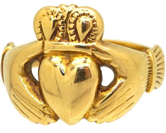 Late 19th Century 18ct Gold Claddagh Ring