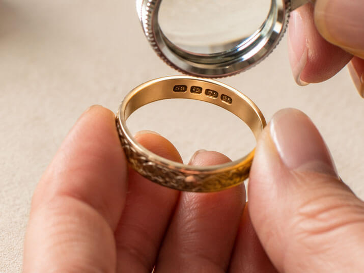 Decoding Hallmarks: What Your Jewellery is Trying to Tell You