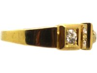 Victorian 18ct Gold Ring set with Three Old Mine Cut Diamonds & Rose Diamonds In Between