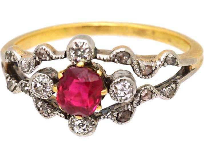 Edwardian 18ct Gold & Platinum, Ruby & Diamond Ornate Ring