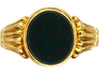 Victorian 18ct Gold Signet Ring set with a Bloodstone