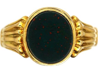 Victorian 18ct Gold Signet Ring set with a Bloodstone