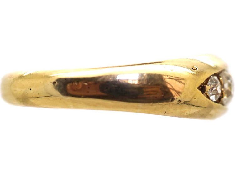 Victorian 18ct Gold Boat Shaped Ring set with Five Diamonds