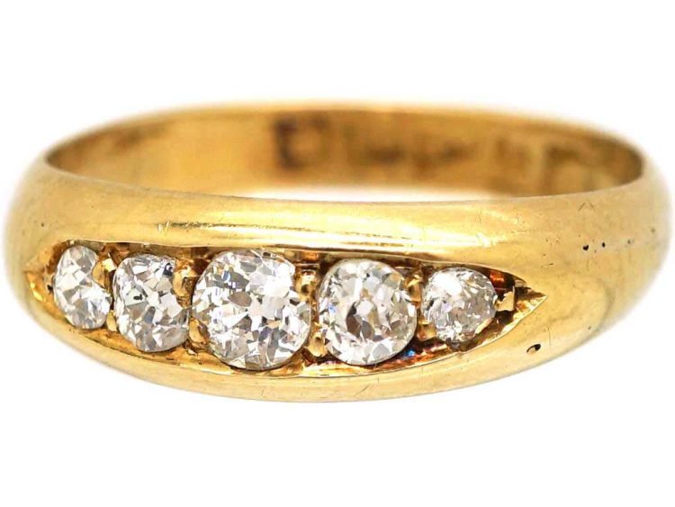 Victorian 18ct Gold Boat Shaped Ring set with Five Diamonds