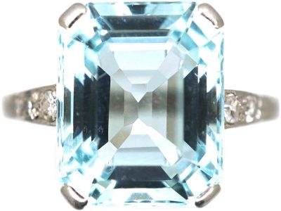 Art Deco Platinum Ring set with a Rectangular Cut Aquamarine with Diamond Shoulders