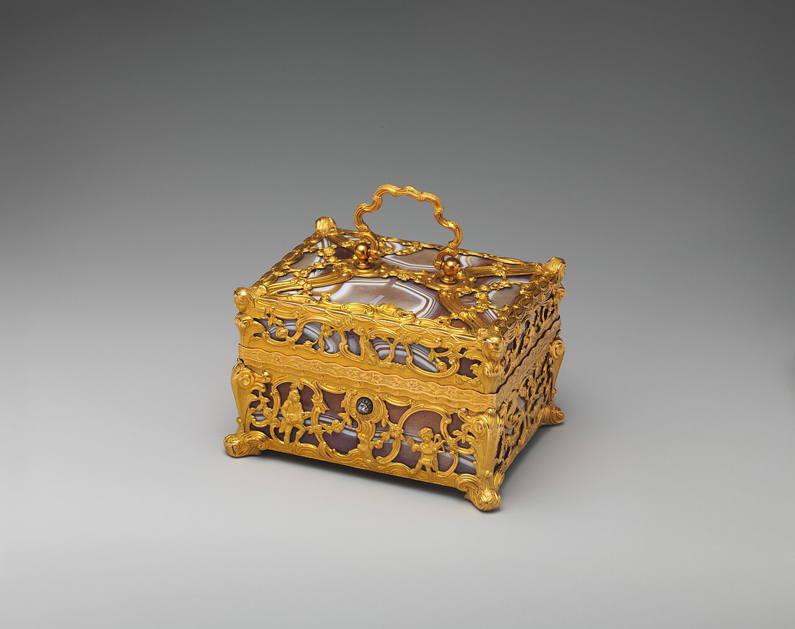 A British gold jewel casket