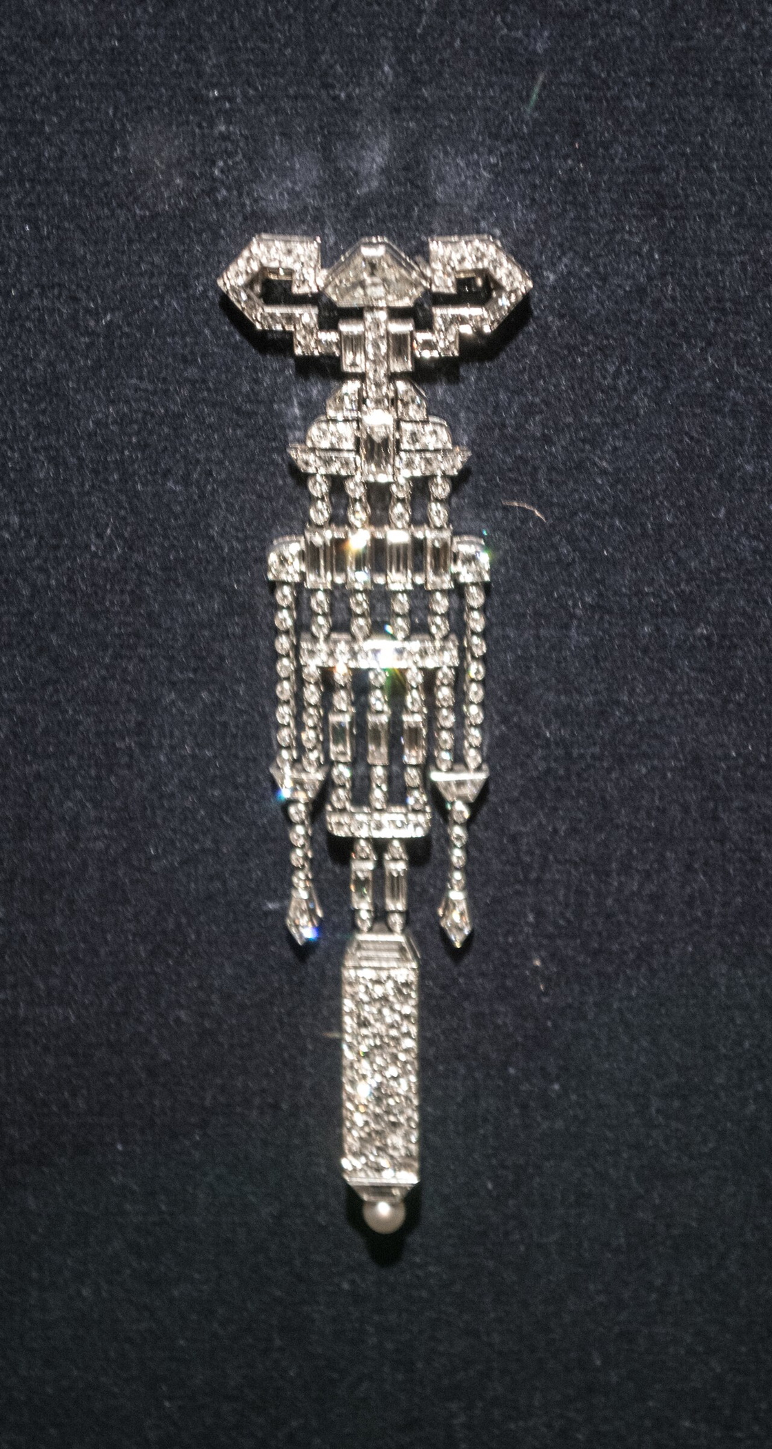 Pendant watch by Van Cleef & Arpels