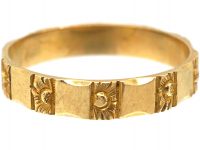 Georgian 18ct Gold Wedding Ring with Flower Detail
